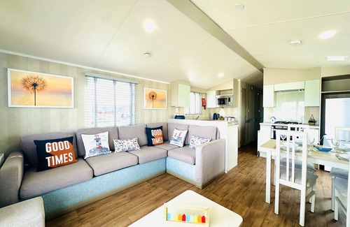Reighton House | Beach Retreat, Reighton Sands