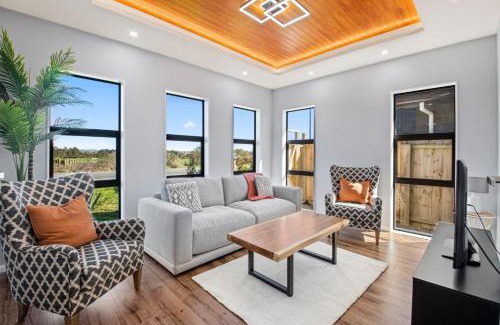 Clarks Beach House | Beach Revival - Clarks Beach Holiday Home