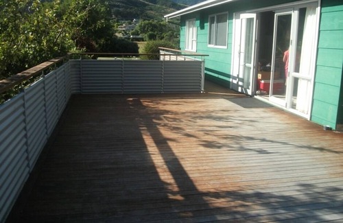 Waikawa Bay House | Beach Road Waikawa two storey bach