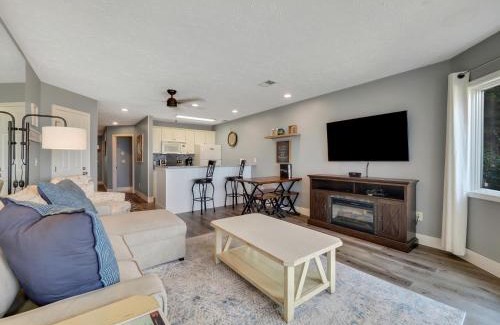 Traverse City House | Beach Room 103