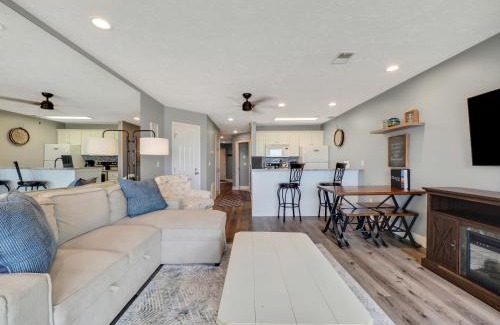 Traverse City House | Beach Room 103