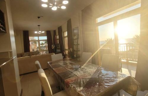 Bay La Sun Apartment | Beach paradise