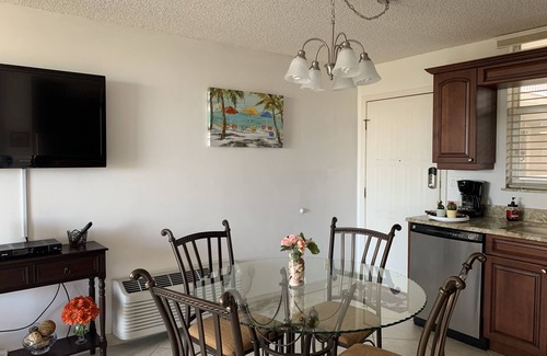 Bonita Springs Condo | Beach, Shelling, Water Sport, Restaurant Right Across The Street! Paradise!