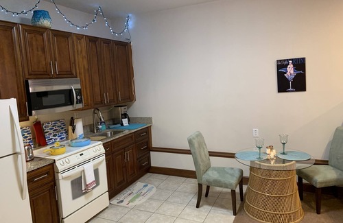Cottage Line Condo | Beach Side HideAway (1-Bedroom Condo) - Pets Allowed by RedAwning