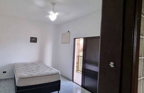 Santa Terezinha House | Beach side house w/ pool in upscale condominium