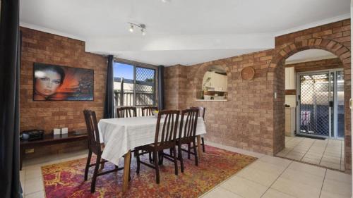 Woorim House | Beach Side Pet Friendly Hideaway