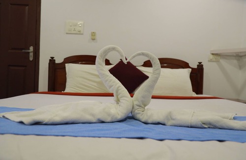 Andhakaranazhy Bed & Breakfast | Beach side rooms in marari beach