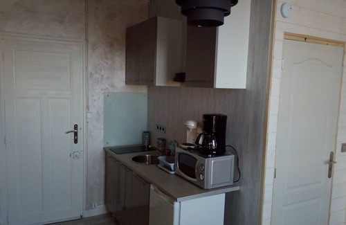 Veules-les-Roses Apartment | BEACH side. Studio all new sea view