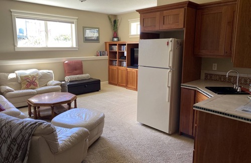 Rockaway Beach House | Beach Star - Classic, Elegant & Comfortable Beachfront Home!
