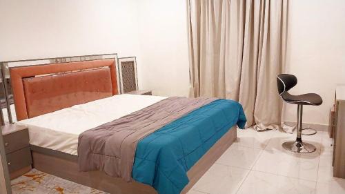 Al Ghubrah Ash Shamaliyyah Apartment | Beach Star Residency