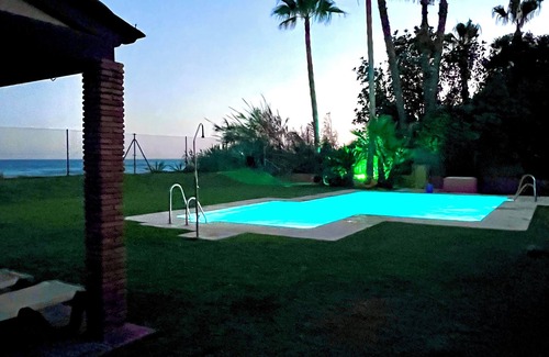 Almayate Bajo Apartment | Beach Studio