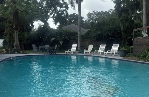Jacksonville Beach Apartment | Beach Studio with pool and summer Kitchen near Mayo, TPC