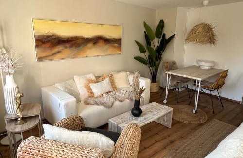 Steckborn Apartment | Beach Style Apartment