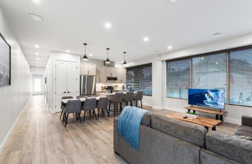 Regional District of Nanaimo Apartment | Beach Suites