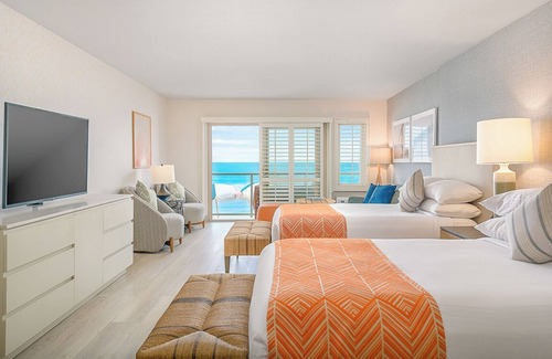Carlsbad Village Hotel | Beach Terrace