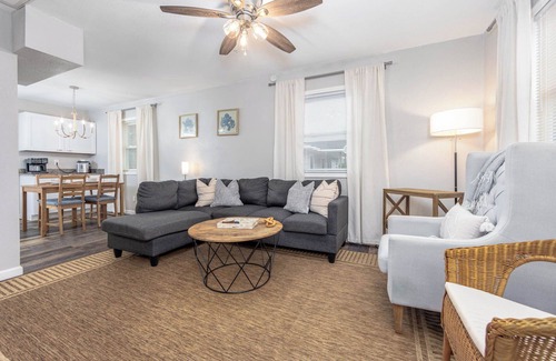 Colington Apartment | Beach Twin B | Hot Tub | Cute & Clean