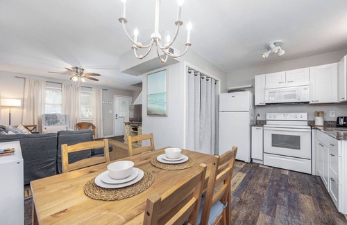 Colington Apartment | Beach Twin B | Hot Tub | Cute & Clean