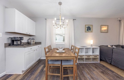 Colington Apartment | Beach Twin B | Hot Tub | Cute & Clean