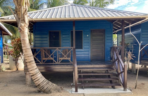 Sittee Point House | Beach View Cabana with Pool