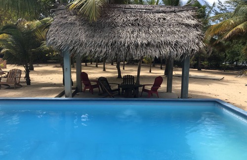 Sittee Point House | Beach View Cabana with Pool