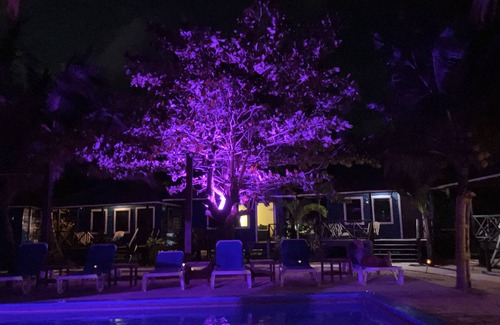 Sittee Point House | Beach View Cabana with Pool