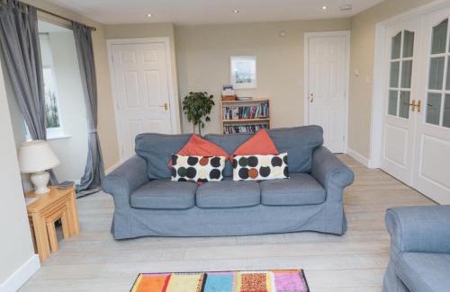 Seahouses House | Beach View