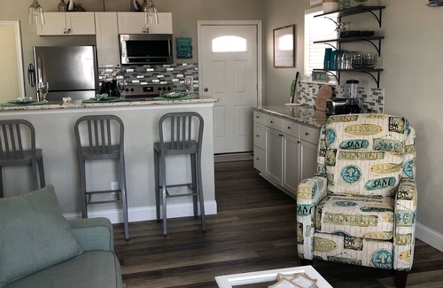 San Jacinto House | BEACH VIEW /NO PARKING FEES! NEW CONSTRUCTION!