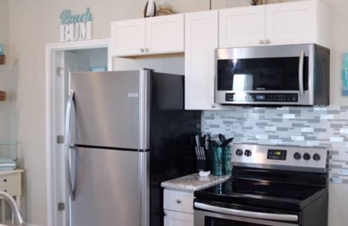 San Jacinto House | BEACH VIEW /NO PARKING FEES! NEW CONSTRUCTION!