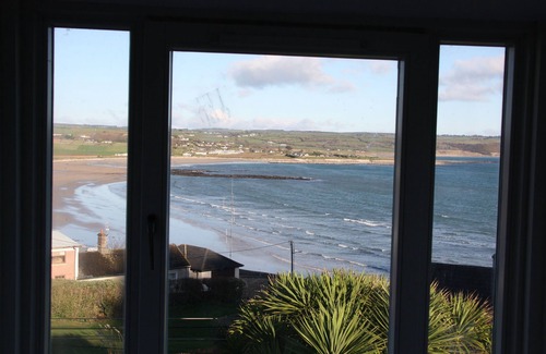 Ardmore House | Beach view, period house, contemporary fitout in historic, fishing village