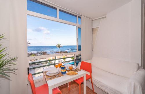 Punta del Hidalgo Apartment | Beach Views