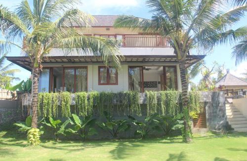 Suraberata Villa | Beach Villa Balian