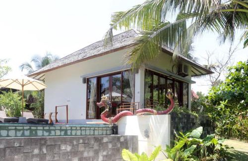 Suraberata Villa | Beach Villa Balian