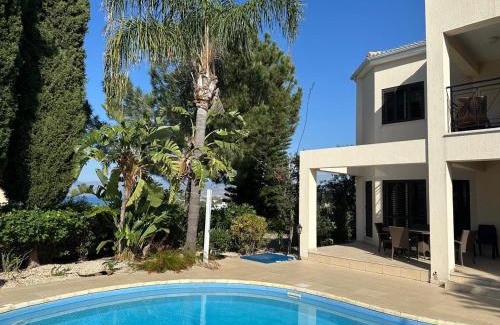 Paphos Villa | Beach villa Camelia