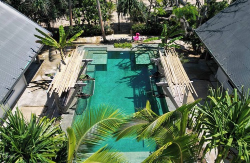 Tagaqe Villa | Beach Villa Fiji comes with an optional chef service, which is very economical.