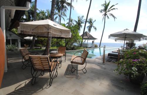 Songan Villa | Beach Villa Pantai Matanai