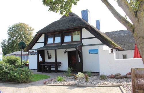 Ostseebad Ahrenshoop Apartment | Beach whispers on the ground floor - Strandgeflüster