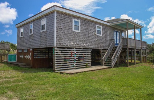 Avon House | Beachcomber #66-HC