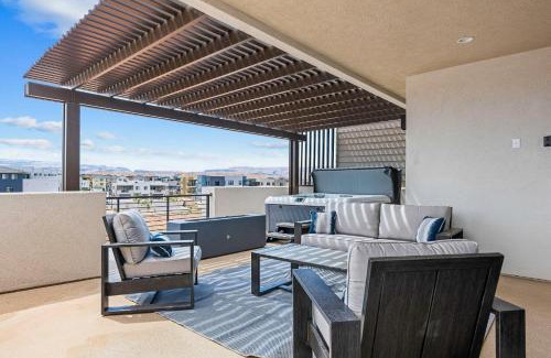 St. George House | Beachcomber Bliss townhouse
