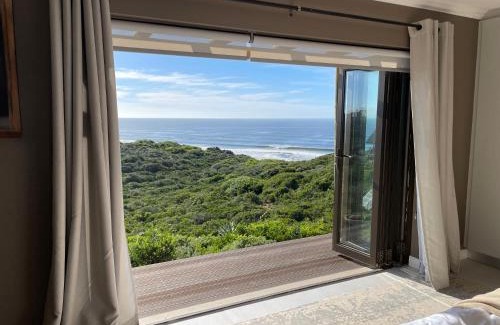 Boggoms Bay Villa | Beachcomber Cottage Springerbaai