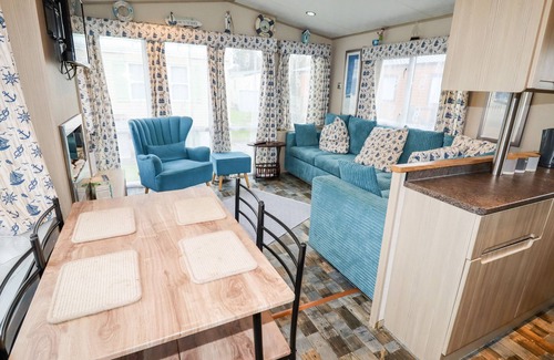 St George Cottage | BEACHCOMBER D35, pet friendly, character holiday cottage in Towyn