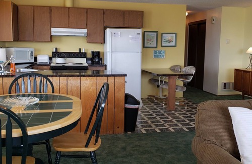 Gleneden Beach Apartment | Beachcombers Haven - Family and Group event lodging on the central Oregon Coast!