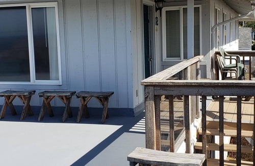 Gleneden Beach Apartment | Beachcombers Haven - Family and Group event lodging on the Central Oregon Coast!