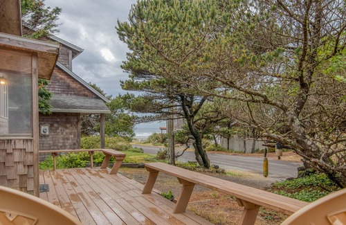 Manzanita House | Beachcombers Paradise (MCA 663)