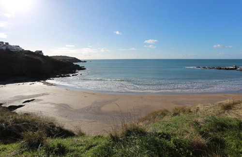 Challaborough House | Beachdown9
