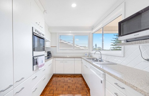 Port Macquarie House | Beached at Lighthouse