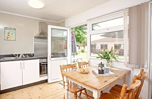 Dawlish Warren Ski Chalet | Beaches, 2 Bedroom Chalet On the 4*Welcome Holiday Park, Dawlish Warren, Devon