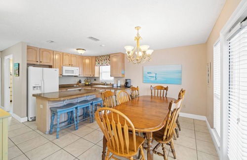 Gulf Lagoon Beach Condo | Beaches and Dreams by Book That Condo