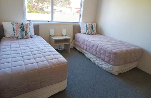 Waihi Beach Apartment | Beaches Motel