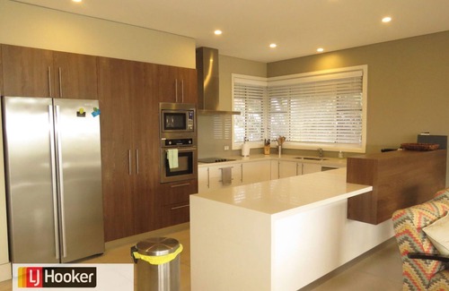 South West Rocks Apartment | BEACHES UNIT 4 - LUXURY WATERFRONT