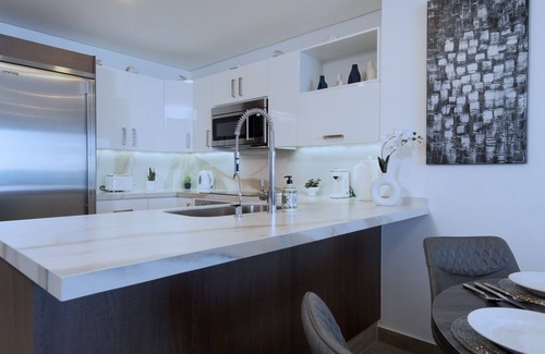 Ferrocarrilera Condo | Beachfront 1-bedroom luxury condo at Encantame Towers by the Sea of Cortez.